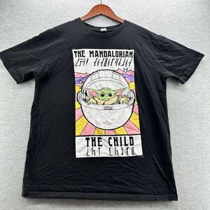 TOP APPAREL LOS ANGELES - The Mandalorian The Child Baby Yoda Grogu T- Shirt L